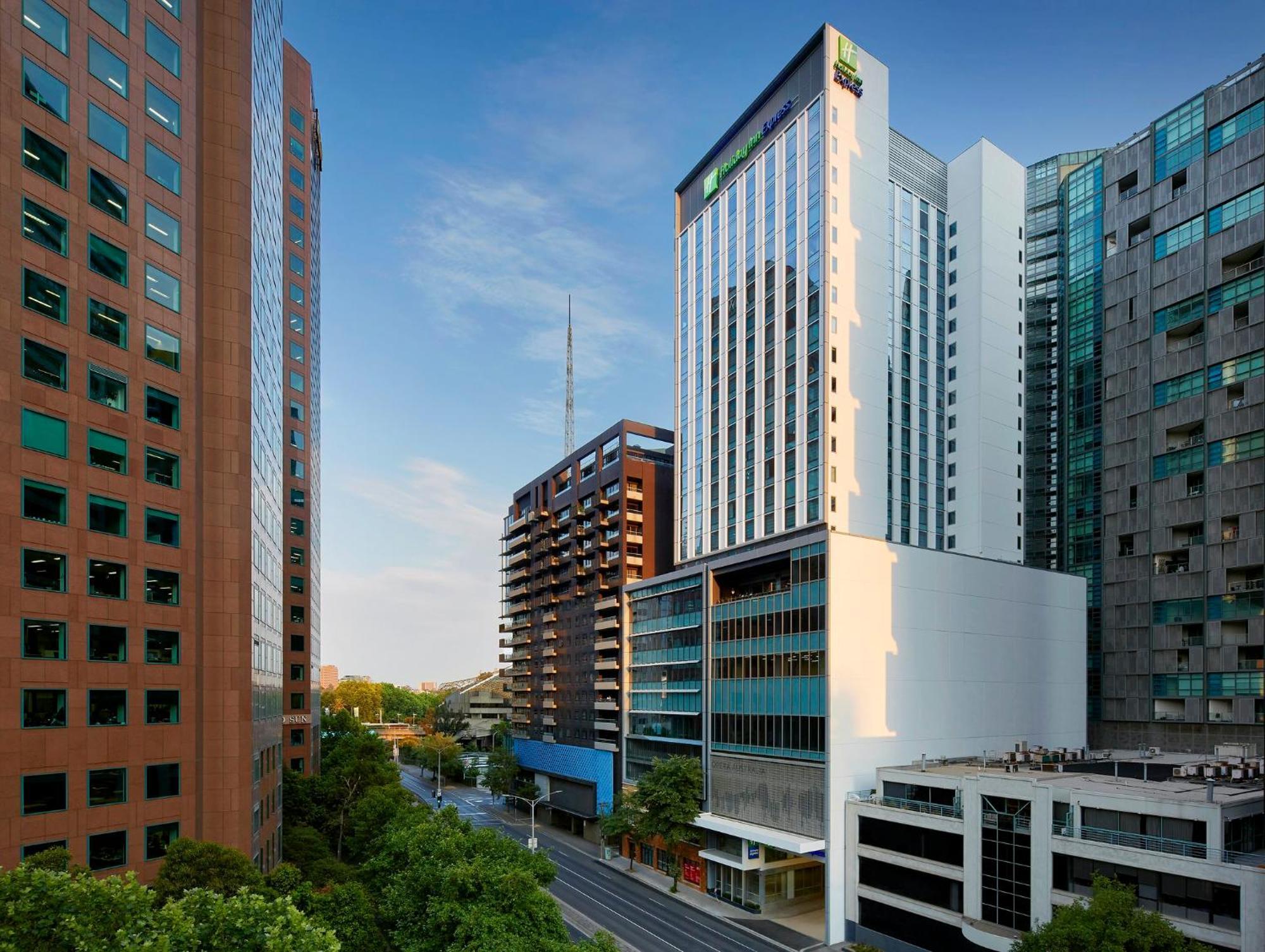Holiday Inn Express Melbourne Southbank By Ihg Esterno foto