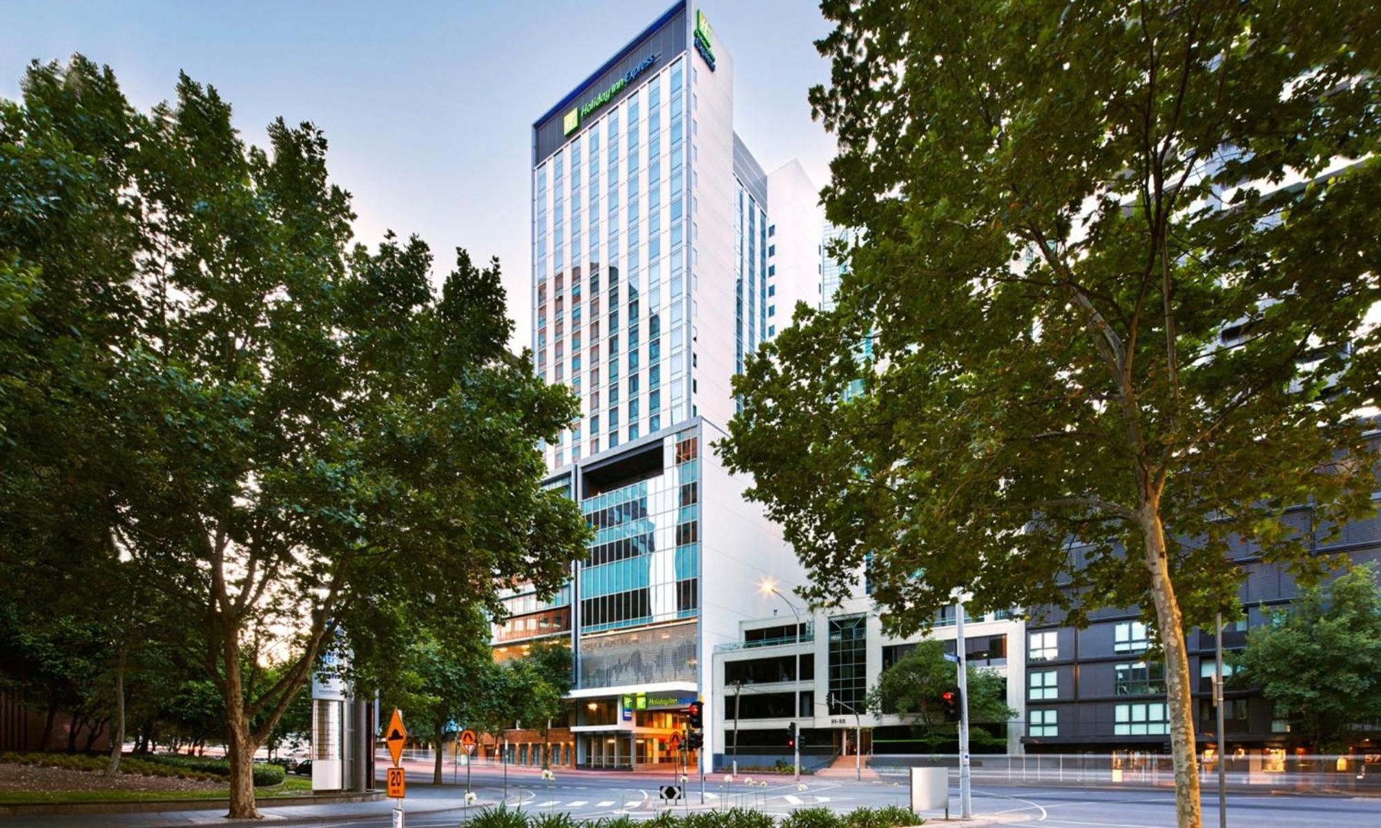 Holiday Inn Express Melbourne Southbank By Ihg Esterno foto