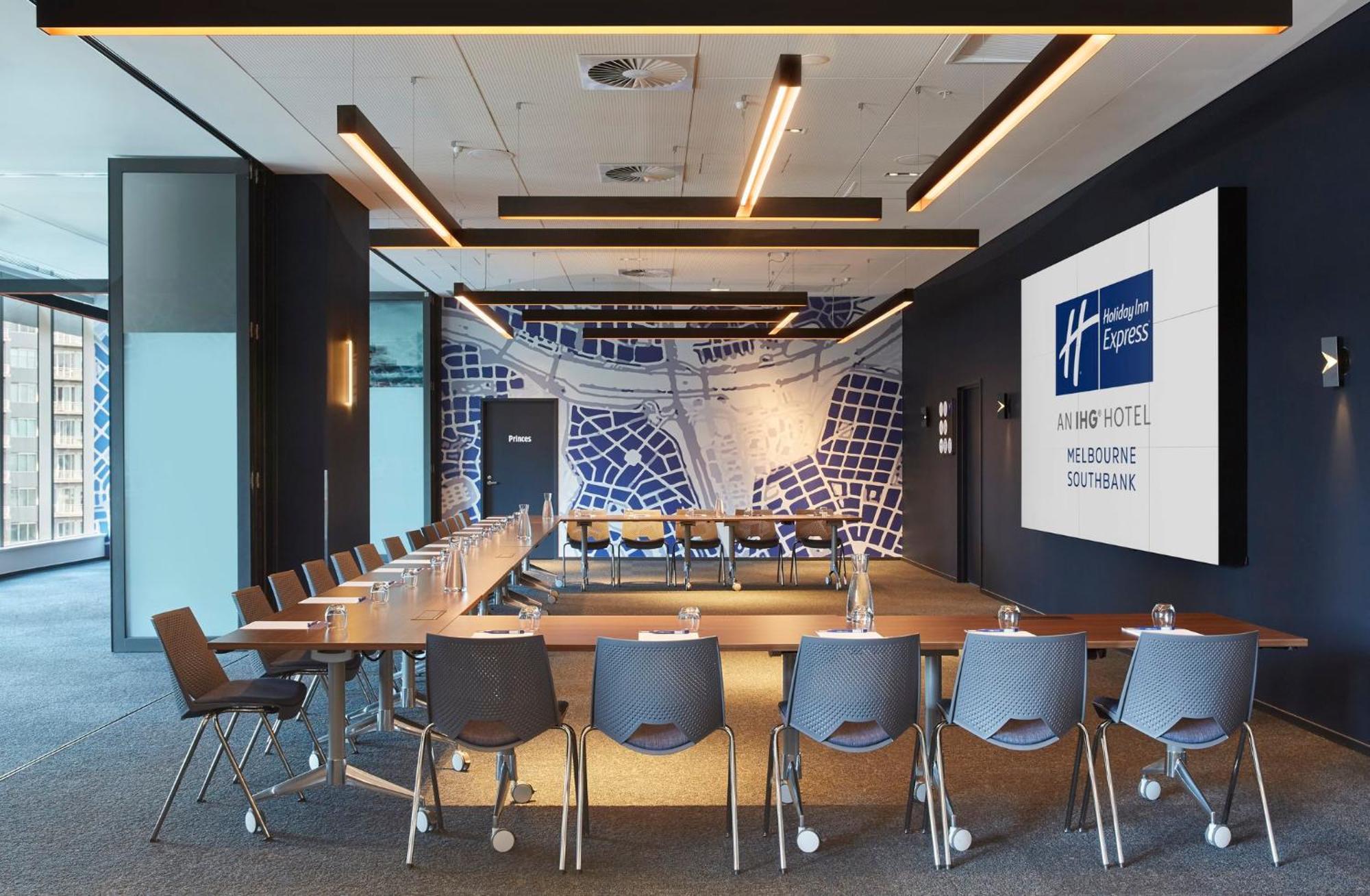 Holiday Inn Express Melbourne Southbank By Ihg Esterno foto